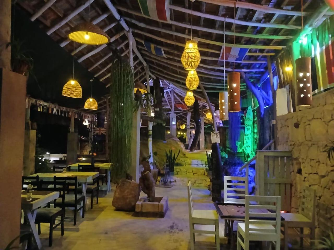 Отель Awesome Place 3*