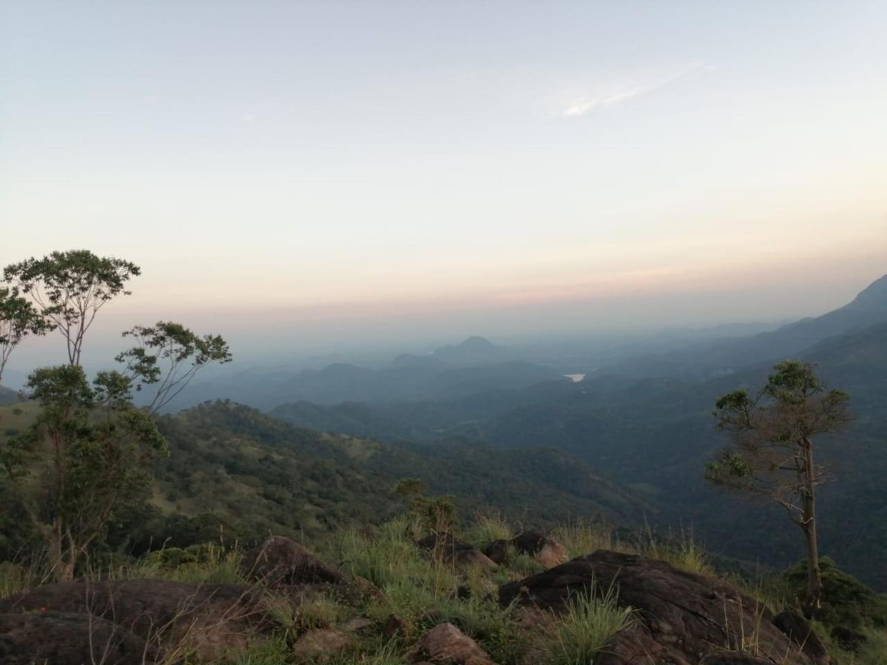 Awesome Place 3*